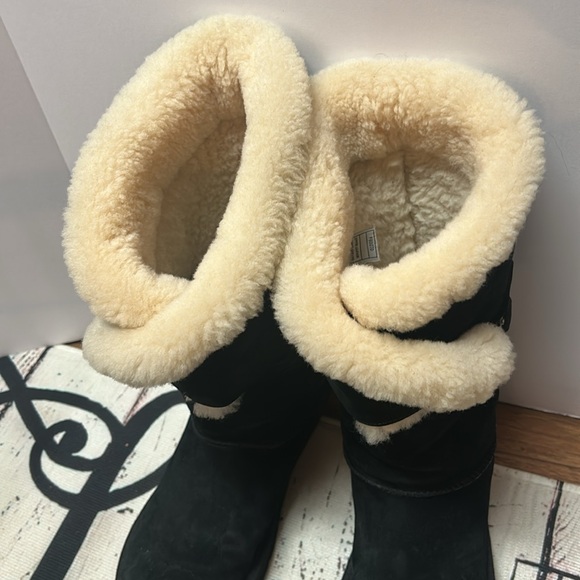 UGG Australia Black Suede Shearling Tall Boots Women's 8 - Picture 4 of 10